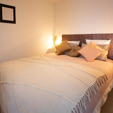 Le Nid 3 Etoiles Wifi, Netflix, Disney, Coeur De Bastide Villefranche-de-Rouergue Esterno foto